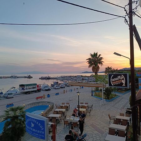 Peristerianos Apartments Nea Skioni Buitenkant foto