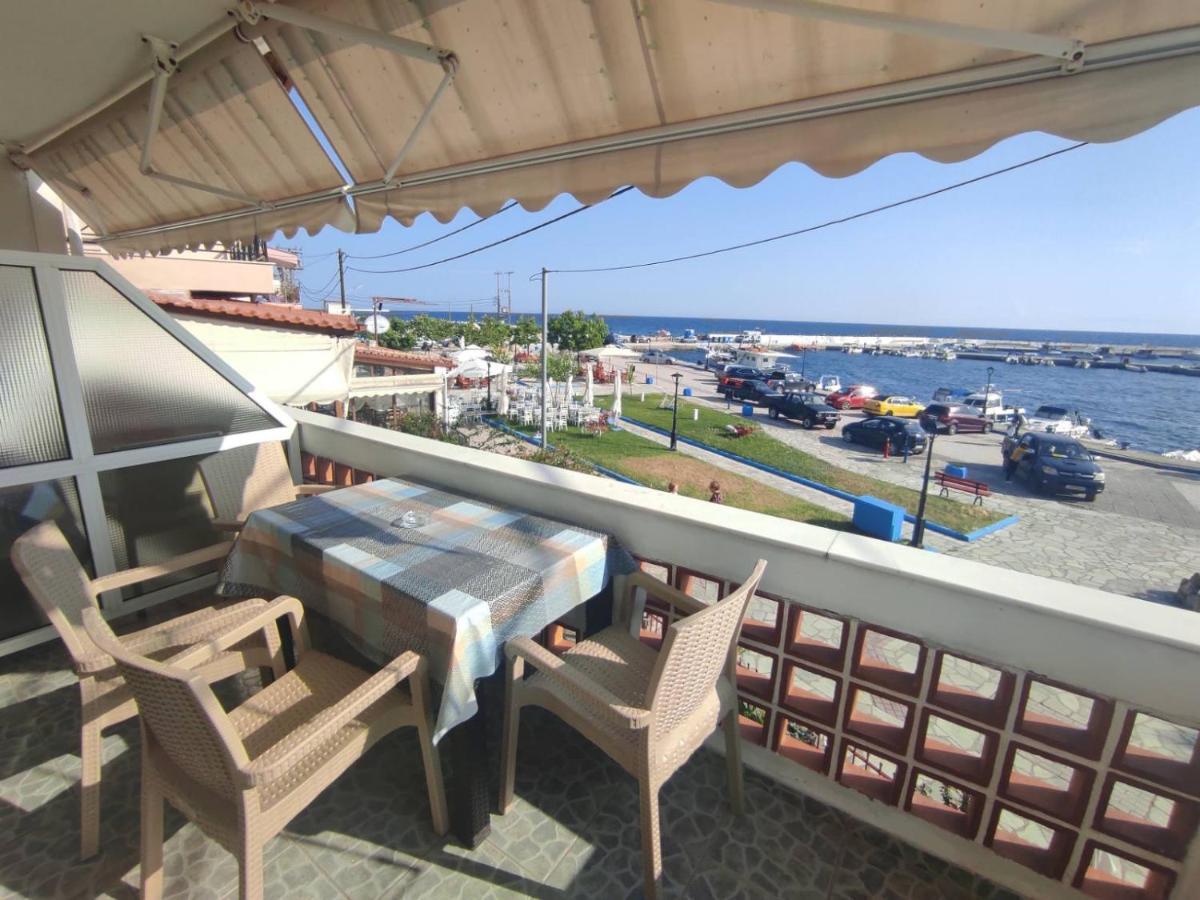 Peristerianos Apartments Nea Skioni Buitenkant foto