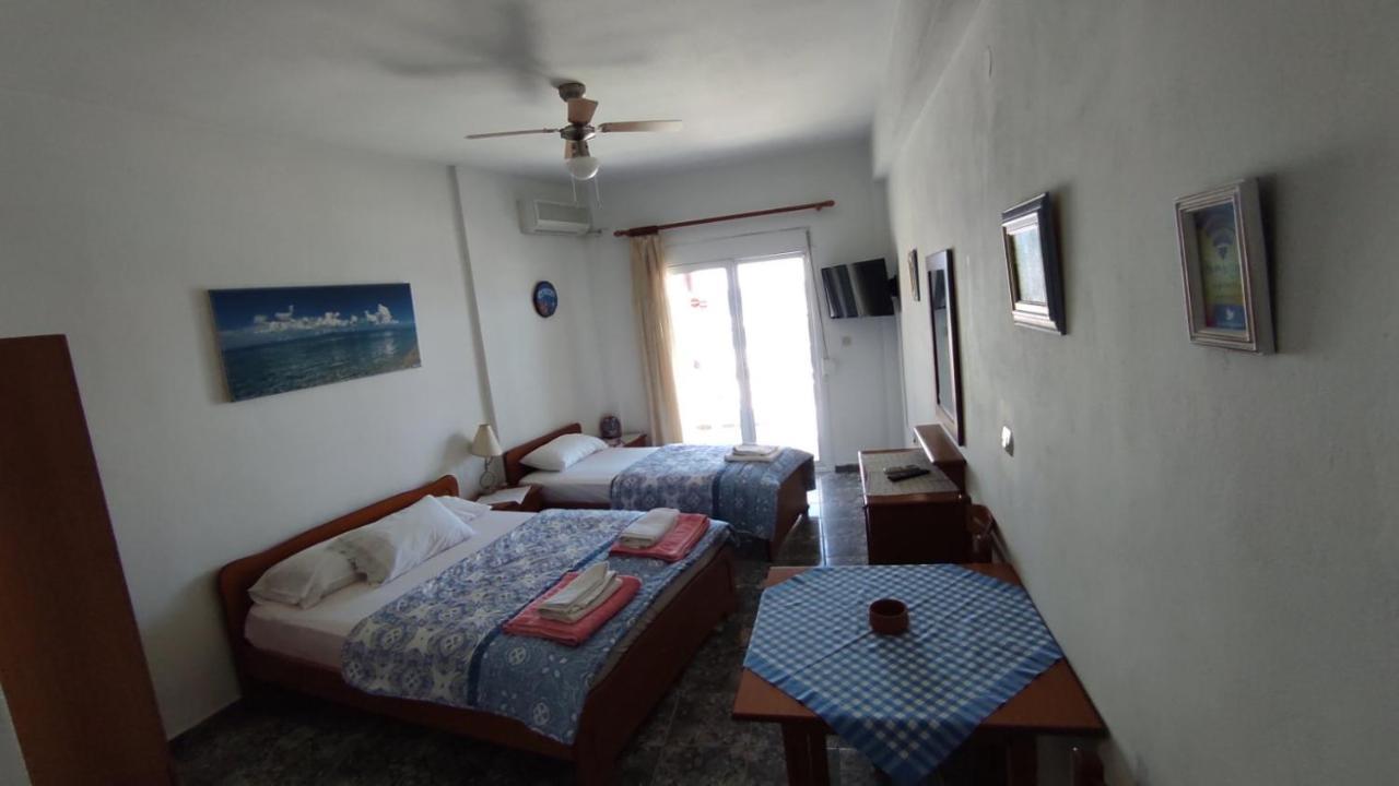 Peristerianos Apartments Nea Skioni Buitenkant foto