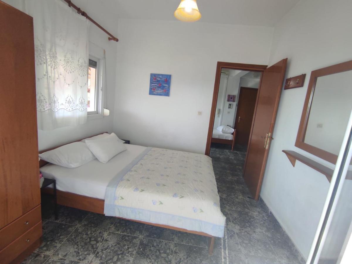 Peristerianos Apartments Nea Skioni Buitenkant foto