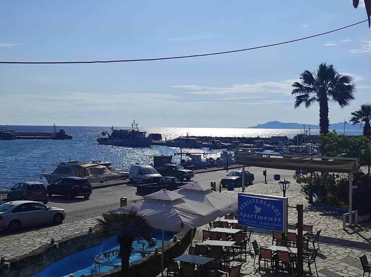 Peristerianos Apartments Nea Skioni Buitenkant foto