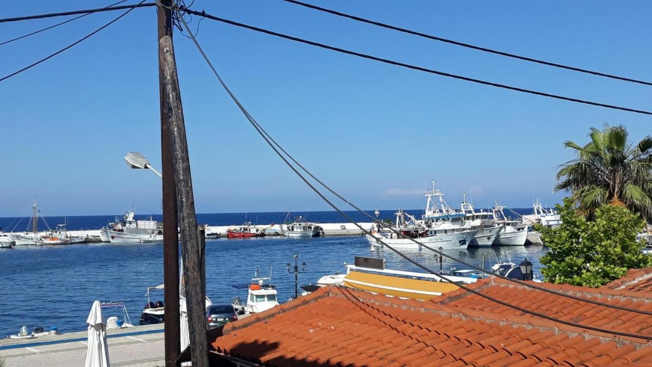 Peristerianos Apartments Nea Skioni Buitenkant foto