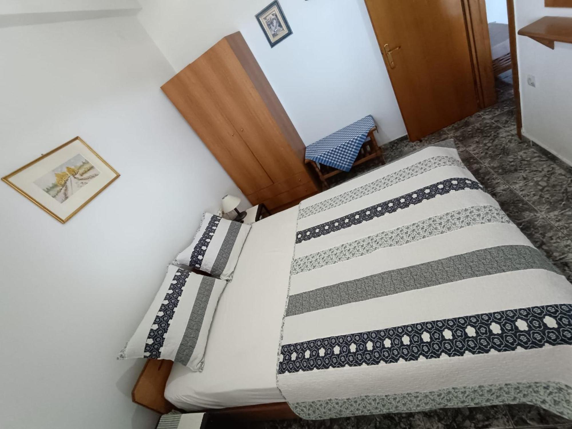 Peristerianos Apartments Nea Skioni Buitenkant foto