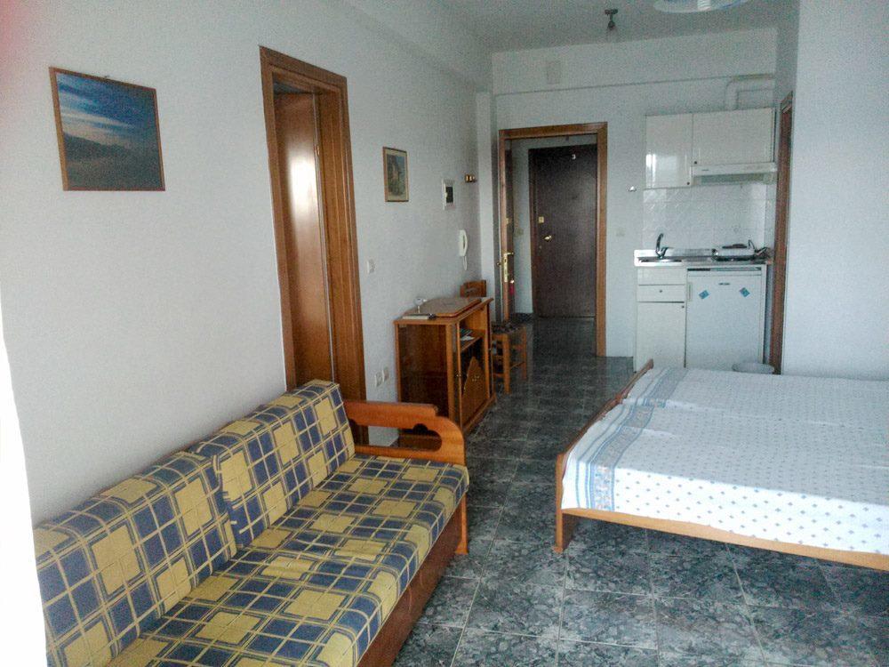 Peristerianos Apartments Nea Skioni Buitenkant foto