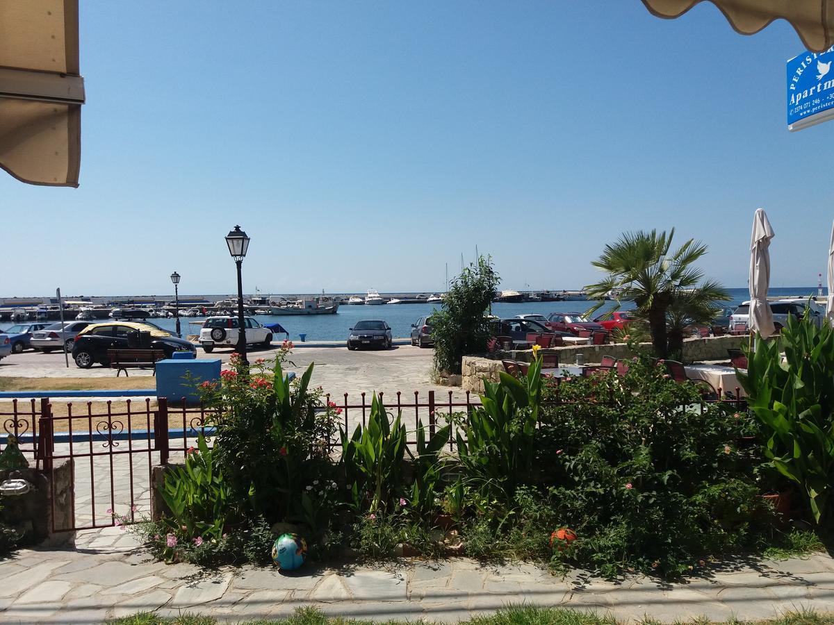 Peristerianos Apartments Nea Skioni Buitenkant foto