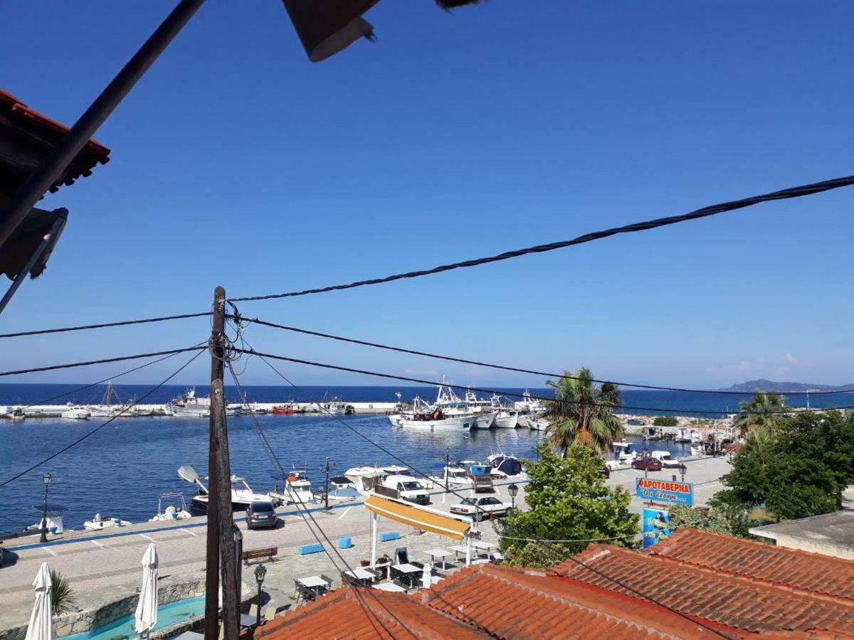 Peristerianos Apartments Nea Skioni Buitenkant foto